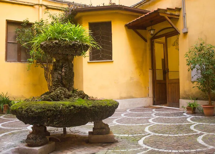 Your Cozy Place At The Vatican Apartament