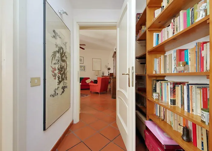Your Cozy Place At The Vatican Apartment Rome